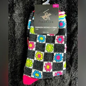 Beverly Hills Polo Club Fashion Socks.